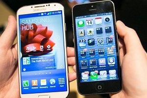 iPhone 5 и Samsung Galaxy S4
