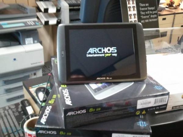 Eee Pad Slider и Archos 80 G9 уже в продаже 