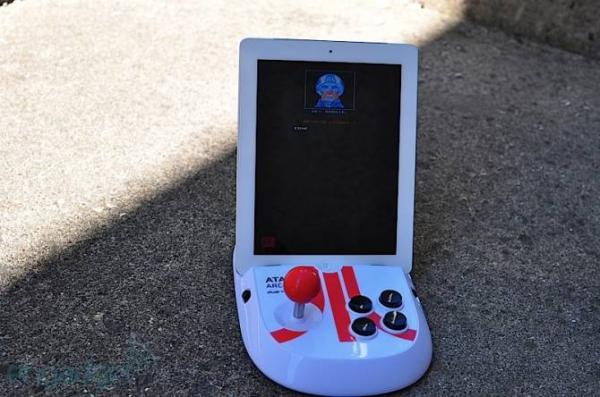 Игровой док для iPad 