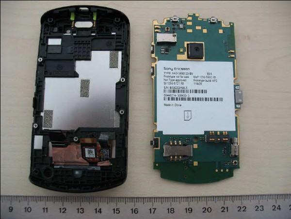 Телефон Sony Ericsson Live with Walkman на сертификации FCC 