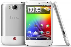 HTC Sensation XL - очередной флагманский смартфон 