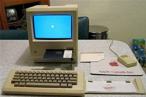 На фото Apple Lisa 